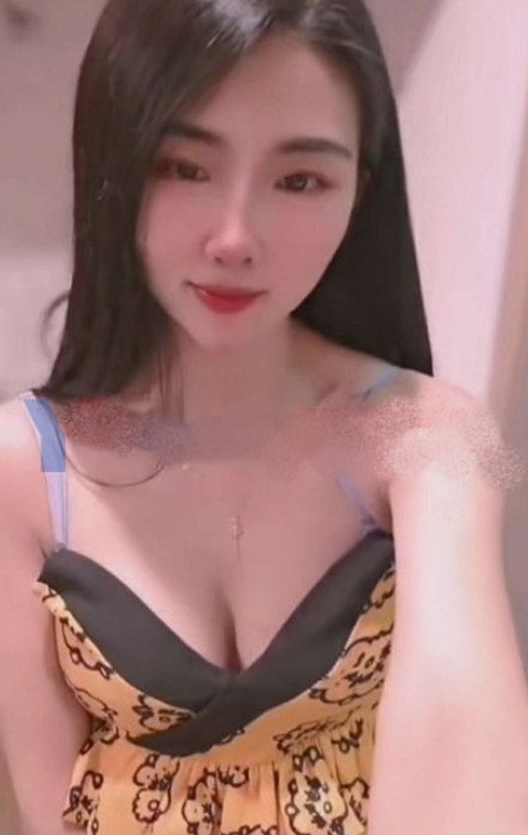 身高:168,体重:105 胸围:36c