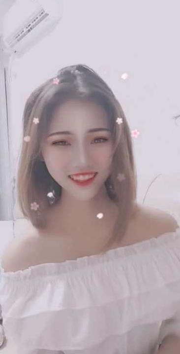 18岁粉嫩内有36D风Sao小蝴蝶